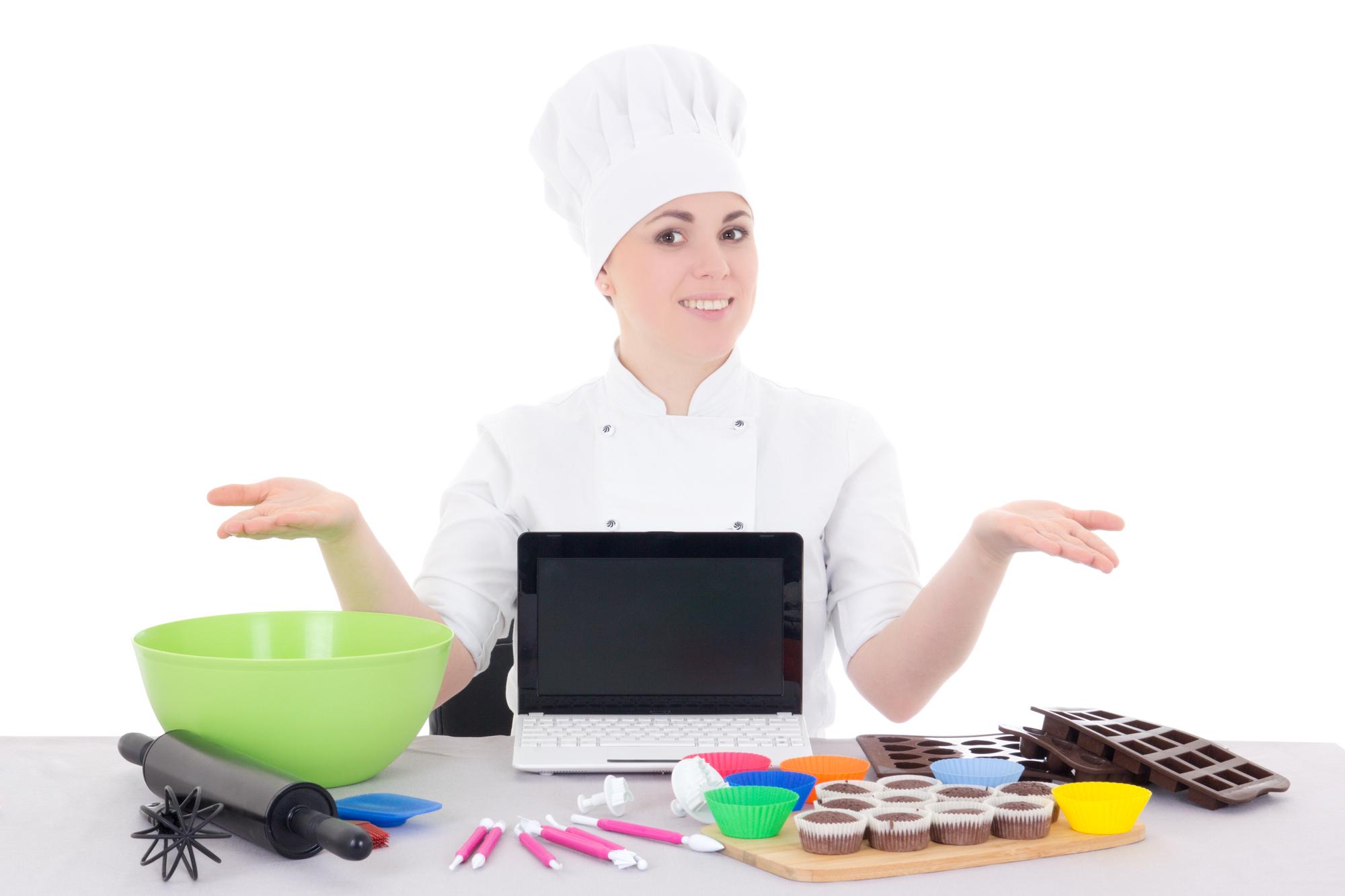 Laboratorio di cucina con chef e studenti
